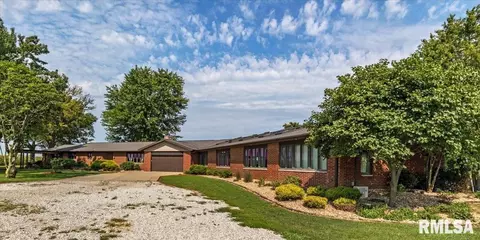 743 749 Etherton Ln, Springfield, IL 62712 photo 5