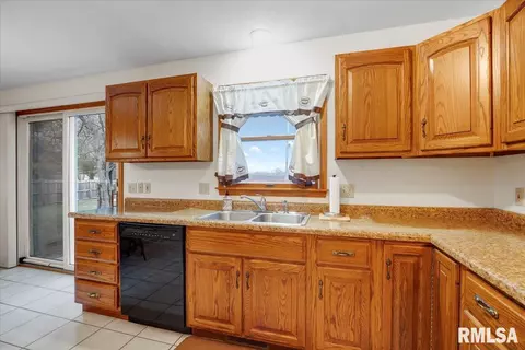 2001 Briar Ct, Springfield, IL 62704 photo 13