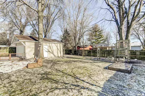 2716 Bennington Dr, Springfield, IL 62704 photo 39