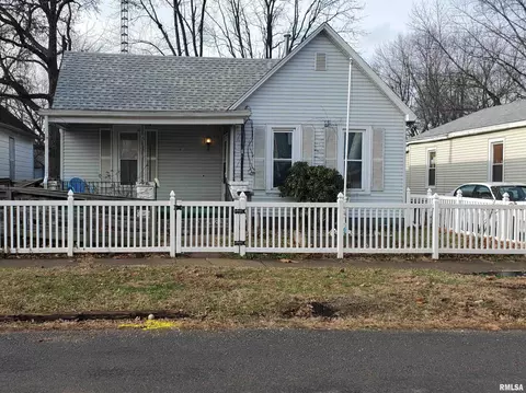 1011 N 15th St, Springfield, IL 62702 photo 1