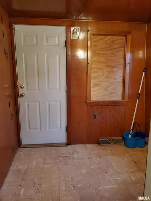 1011 N 15th St, Springfield, IL 62702 photo 16