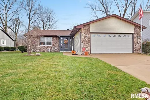 268 Saxon Dr, Springfield, IL 62704 photo 1