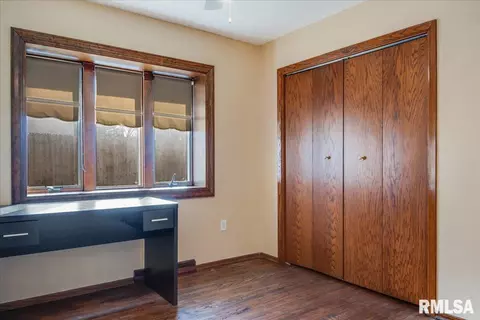 235 Pakey Rd, Springfield, IL 62712 photo 23