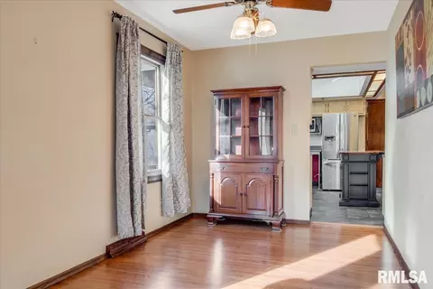 235 Pakey Rd, Springfield, IL 62712 photo 9