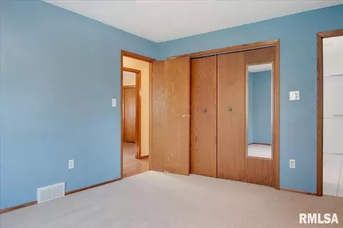 235 Pakey Rd, Springfield, IL 62712 photo 19