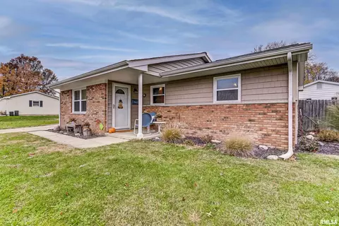 181 Archer Ave, Springfield, IL 62704 photo 3