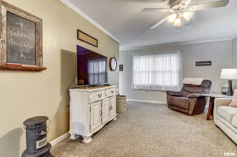 181 Archer Ave, Springfield, IL 62704 photo 10