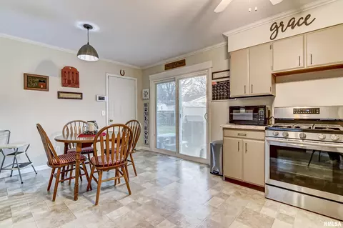 181 Archer Ave, Springfield, IL 62704 photo 18