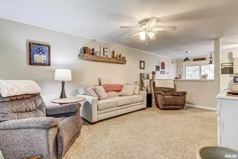 181 Archer Ave, Springfield, IL 62704 photo 7