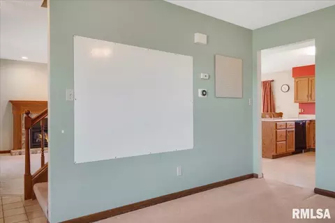 2416 Wembly Rd, Springfield, IL 62703 photo 17