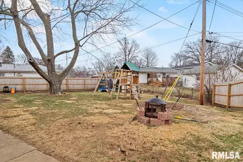 68 Glen Aire Dr, Springfield, IL 62703 photo 20