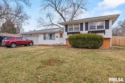 68 Glen Aire Dr, Springfield, IL 62703 photo 1