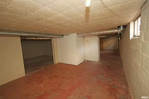 2421 S 6th St, Springfield, IL 62703 photo 20