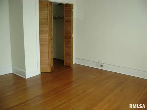 1003 S 8th St, Springfield, IL 62703 photo 9