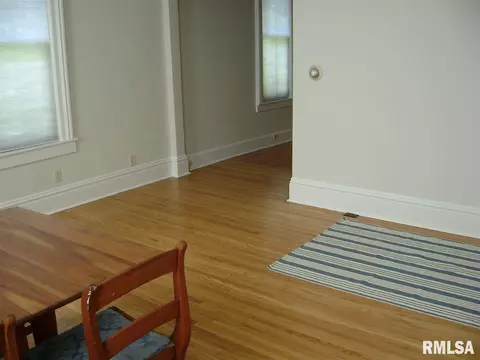 1003 S 8th St, Springfield, IL 62703 photo 8
