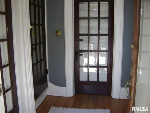 1003 S 8th St, Springfield, IL 62703 photo 5