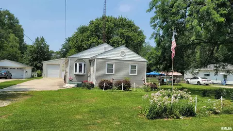 813 Forrest Ave, Springfield, IL 62702 photo 1