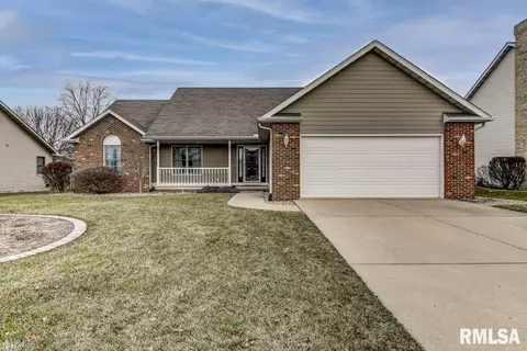 3913 Oakview Dr, Springfield, IL 62712 photo 1