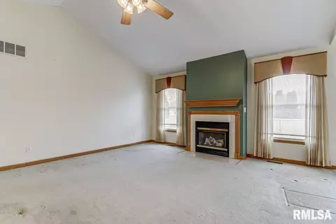 3913 Oakview Dr, Springfield, IL 62712 photo 9
