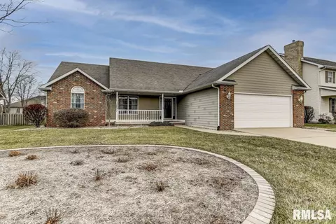 3913 Oakview Dr, Springfield, IL 62712 photo 3