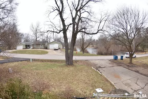 3689 Brickler Rd, Springfield, IL 62707 photo 2