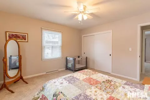 2320 Bates Ave, Springfield, IL 62704 photo 24