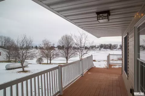 185 Wing Ln, Avon, IL 61415 photo 23