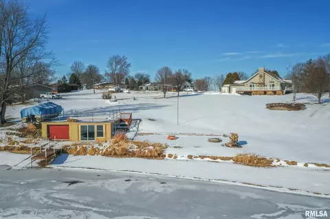 185 Wing Ln, Avon, IL 61415 photo 6