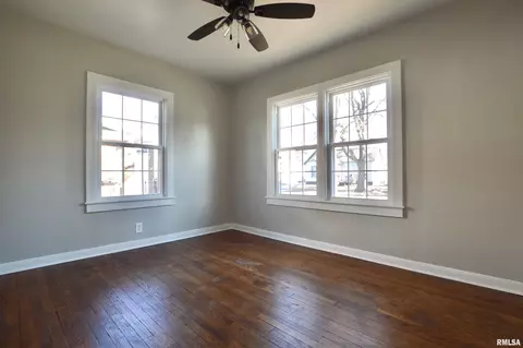 1139 N 1st St, Springfield, IL 62702 photo 17