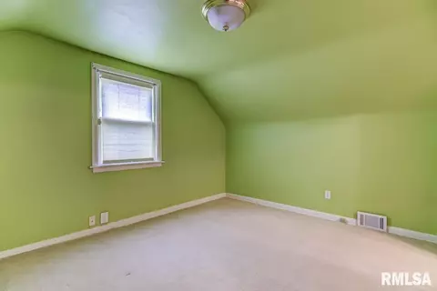 2401 S Walnut St, Springfield, IL 62704 photo 20
