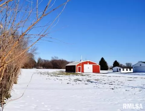 1545 E Walnut St, Canton, IL 61520 photo 9