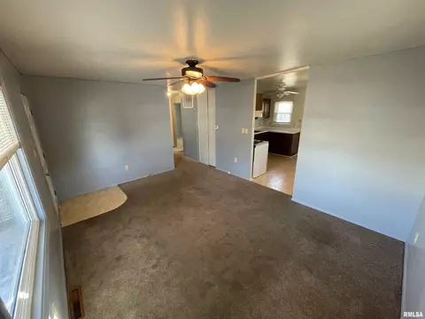 18 Todd Ln, Springfield, IL 62702 photo 7
