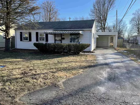 18 Todd Ln, Springfield, IL 62702 photo 1