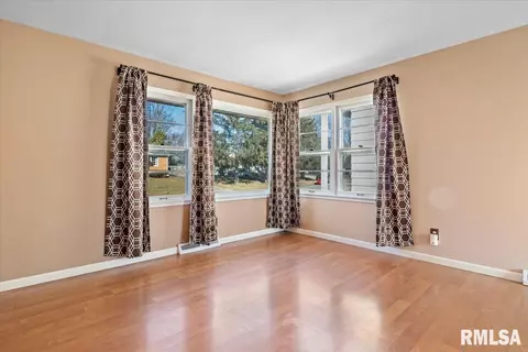 2122 Whitefield Rd, Springfield, IL 62704 photo 7
