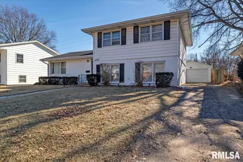 2122 Whitefield Rd, Springfield, IL 62704 photo 1