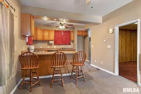 1703 Matheny Ave, Springfield, IL 62702 photo 8