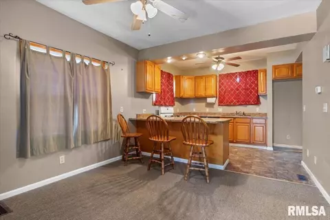 1703 Matheny Ave, Springfield, IL 62702 photo 5