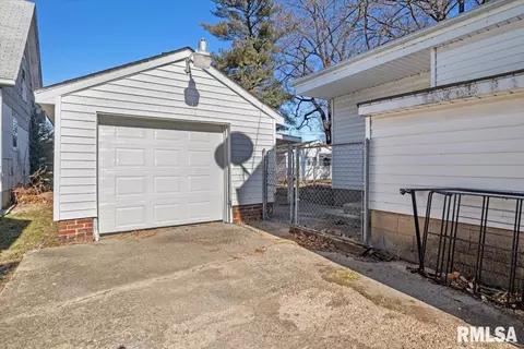 1703 Matheny Ave, Springfield, IL 62702 photo 19
