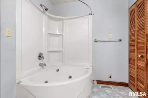 1703 Matheny Ave, Springfield, IL 62702 photo 15