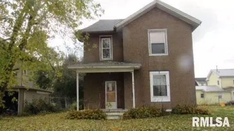 809 E 2nd Ave, Monmouth, IL 61462 photo 1