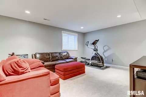 7007 Preston Dr, Springfield, IL 62711 photo 27