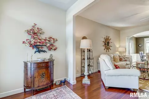 2406 Argonne Ave, Springfield, IL 62704 photo 4