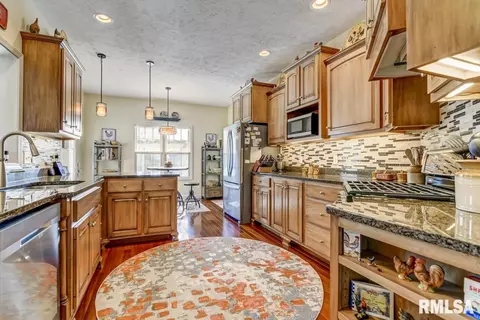 2406 Argonne Ave, Springfield, IL 62704 photo 9