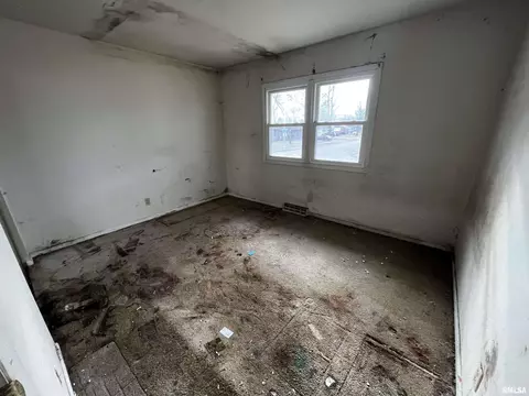 63 Villanova Dr, Springfield, IL 62703 photo 5