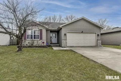2700 Steiler Pl, Springfield, IL 62703 photo 1