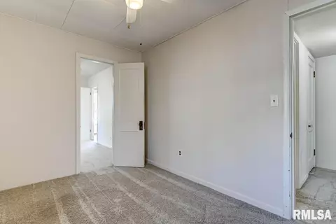 9 Homewood Ct, Springfield, IL 62704 photo 22