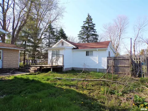 238 E Burch St, Wataga, IL 61488 photo 5