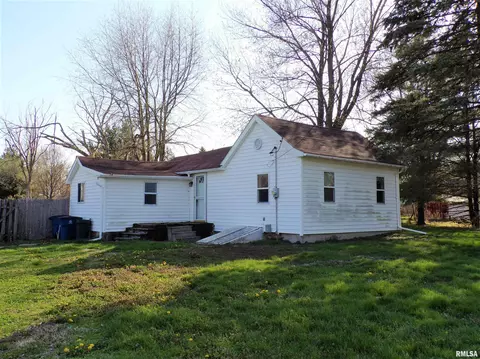 238 E Burch St, Wataga, IL 61488 photo 1