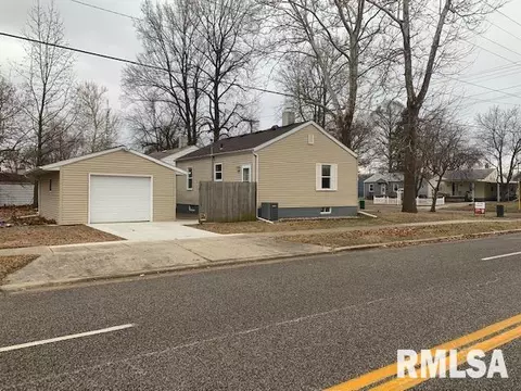 2500 S 4th St, Springfield, IL 62703 photo 2