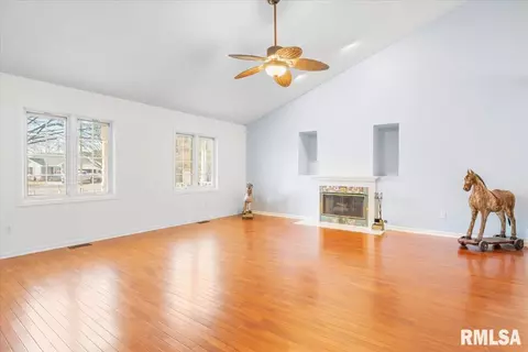 3604 Cranston Ct, Springfield, IL 62704 photo 4